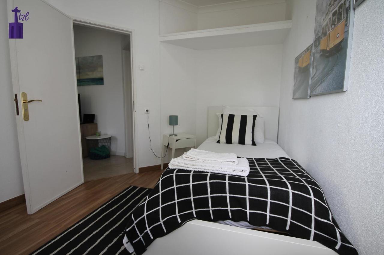 Lisbon South Apartment Bagian luar foto