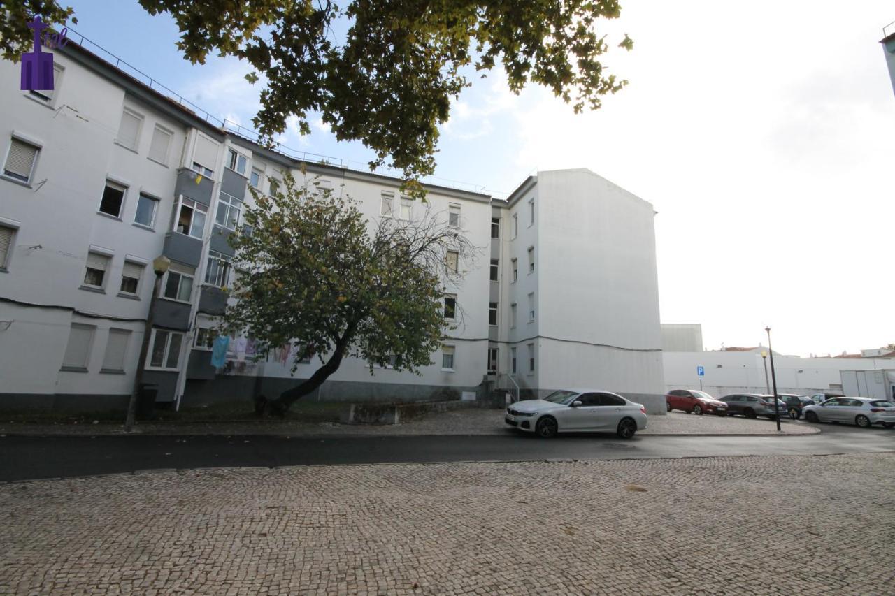 Lisbon South Apartment Bagian luar foto